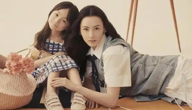 43岁张柏芝到国外养第四胎,坦言如若身体允许,愿意多生几个