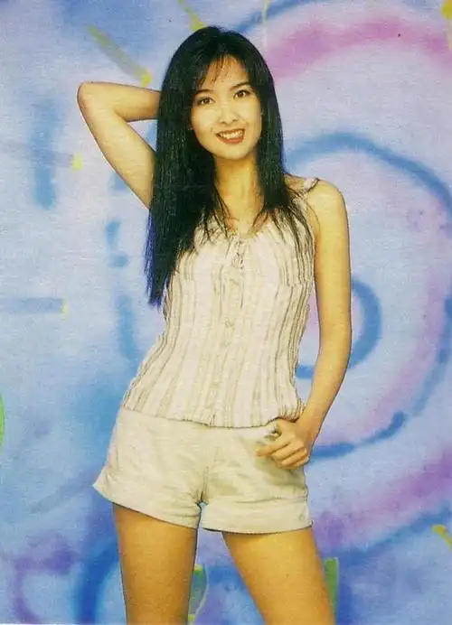 周慧敏:被吴君如骂集邮女,嫁给风流丈夫,如今57岁现状