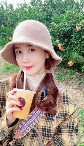 李多海近照曝光又变样,一身帅气骑马装霸气走机场,看脸却认不出