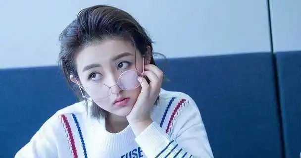 陈立农资源好?张子枫经纪人?赵今麦发展好?_飞行_节目_团队