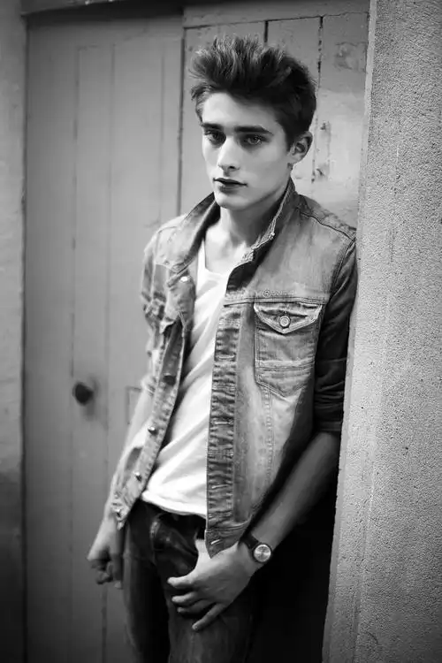 模特出身的他拿下大制作电影主角,终于要火了!_maxence