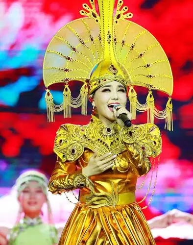 工体演出乌兰图雅炫彩绽放花开四季霞光万丈