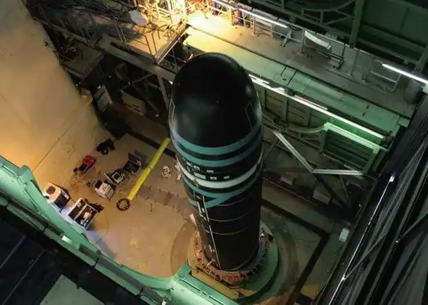 3潜射弹道导弹:神秘的"水下重剑"