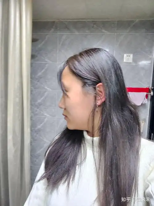 正脸好看但侧脸丑到爆是种怎样的体验