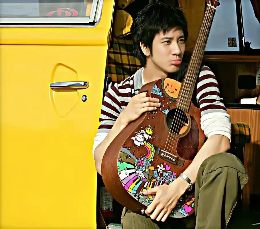 来自宏亲的高清图#王力宏#音乐分享  - 抖音