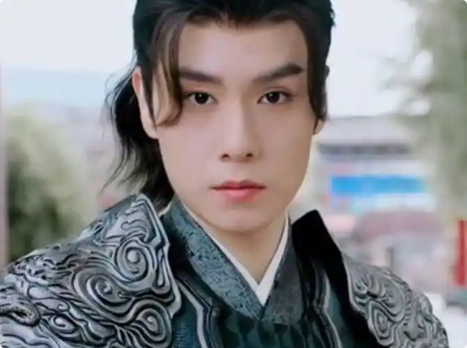 原创被脸型拖累的胡一天明明现代装玉树临风一换上古装就原形毕露