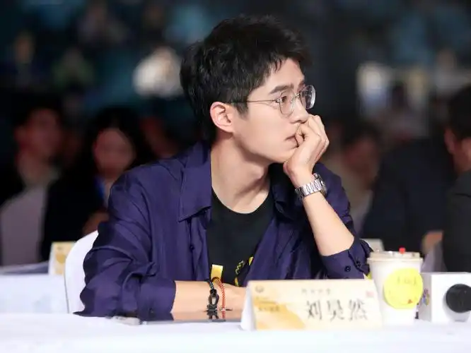 刘昊然turbo出席第十四届#北京国际电影节#项目创投单元终审路演