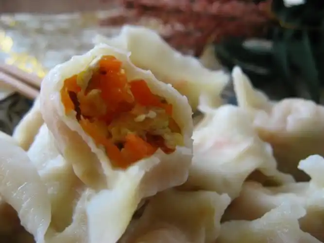 查看"胡萝卜素馅饺子"的成品图 - 菜谱 - 美食家 > 美食天下