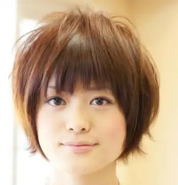 国字脸女生适合的发型图片改变脸型不再是烦恼