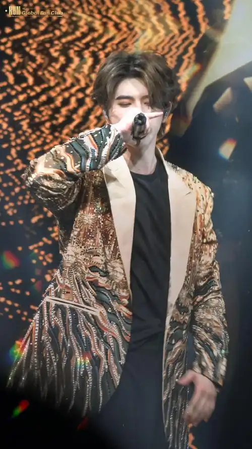 蔡徐坤新歌spotlight##蔡徐坤