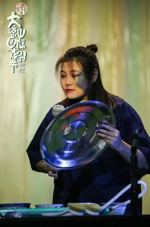 "快乐女声"李霄云任声音总监,《bonjour,小怪物》让观众展开想象力之