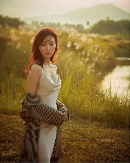 千万不要放过胡静这个宝藏姐姐太好看了