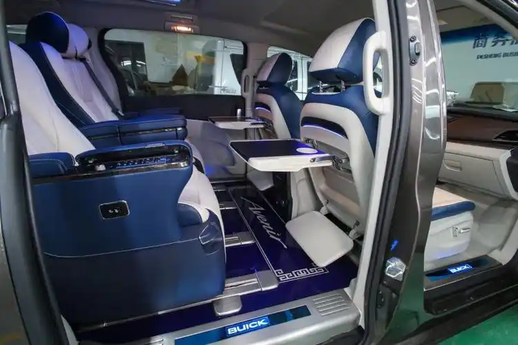 别克gl8内饰改装