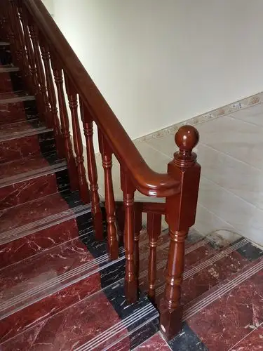 伏龙楼梯扶手家用直跑型实木楼梯扶手