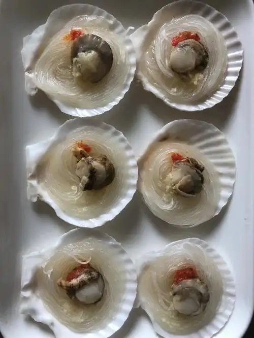 北鼎julia @北鼎buydeem 北鼎蒸炖锅又来啦,蒜蓉粉丝蒸扇贝4分钟