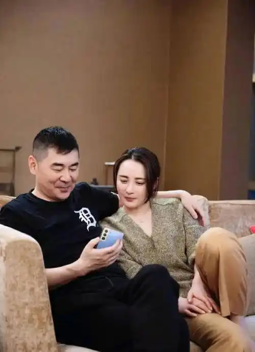 蒋勤勤:与李大为分手,嫁大5岁陈建斌,幸福美满_衣服_什么_时候