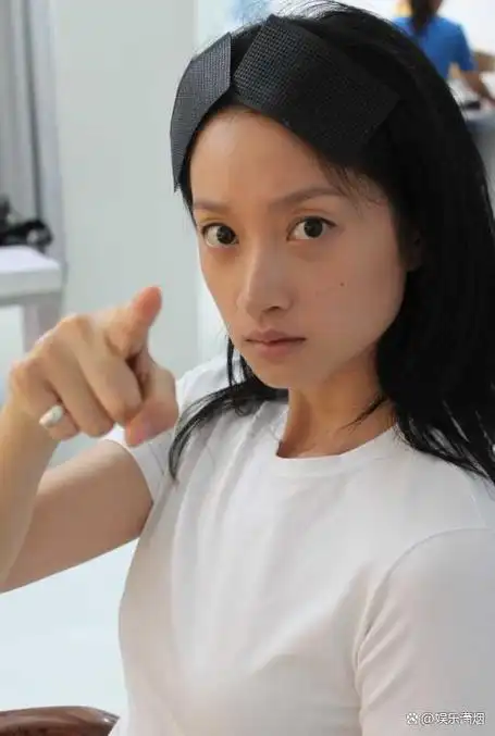 朱亚文老婆沈佳妮体操运动员转行当演员为他生两女被当成宝