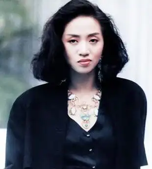 梅艳芳写真欣赏 梅艳芳内衣为何被拍卖?