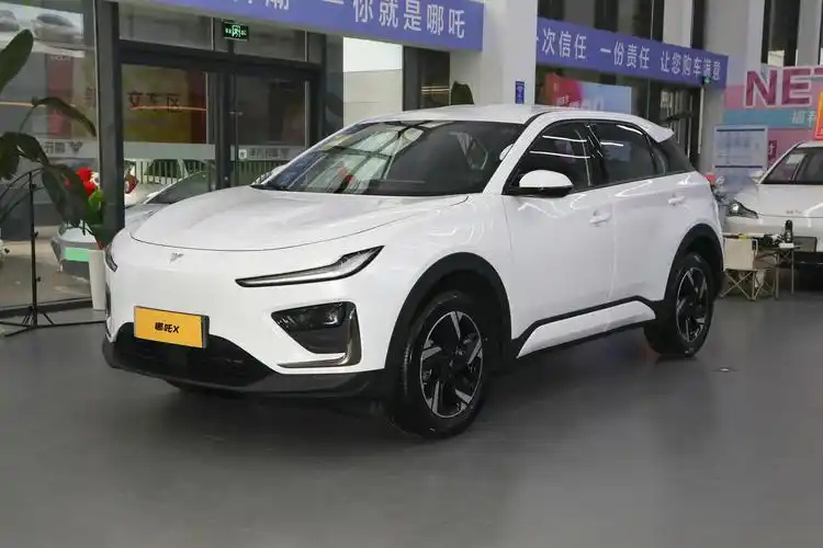 2023款哪吒x 400 lite哪吒x 400 air将在6月份开启交付另外,哪吒汽车