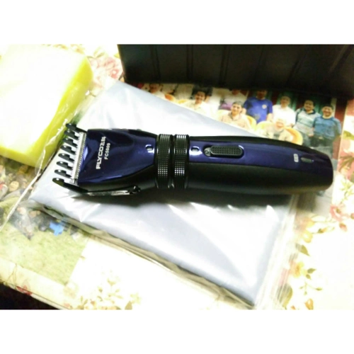 飞科(flyco)电动理发器fc5809成人 婴幼 儿童电推子 家用 发廊剃头刀