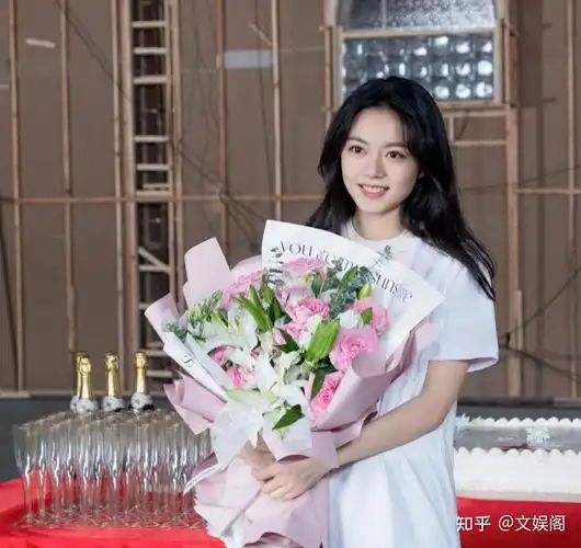 赵今麦9岁到21岁的颜值变化除了妆容的变化五官没有变化