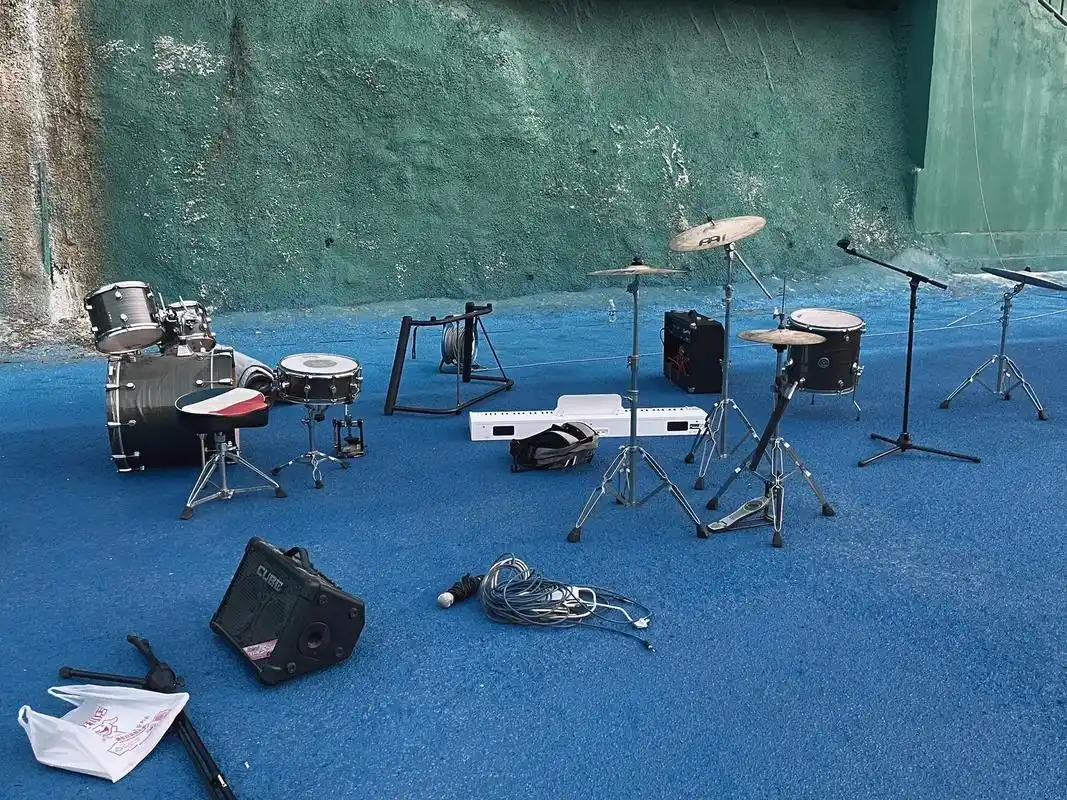 享受表演带来的兴奋感(今天好累)#现场实拍 #演出现场 #音 - 抖音