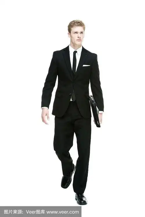 商人行走的正面视图