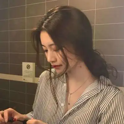 江孑 真人潮流气质成熟稳重女头_微信头像_我要个性网