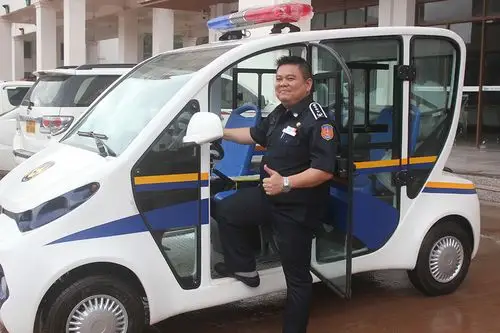 用责任筑牢中老友谊之花——老挝国际icd有限公司将巡逻电瓶车交接给