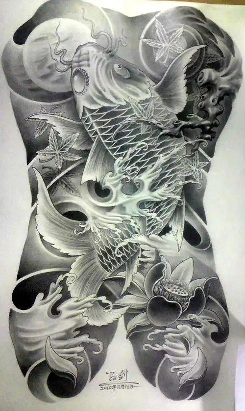 男人满背纹身图案:男人满背鲤鱼莲花枫叶纹身图案图片