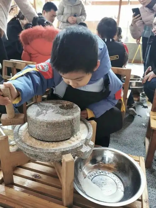 走进豆腐工坊——体验不一样的客家文化