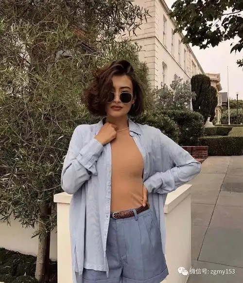 复古短卷发轻松吸引异性眼球 初秋一定要剪一款美美的!_短发