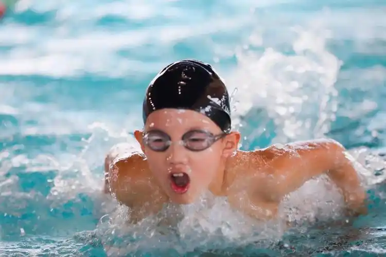 水中激情!2017年浙江省少年儿童游泳分站赛(温州站)在瑞安举行