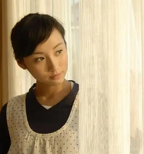 《雪在烧》北京热播 吕一欲献身公益事业(图)