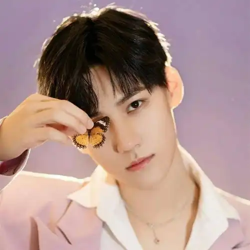 微信头像张真源