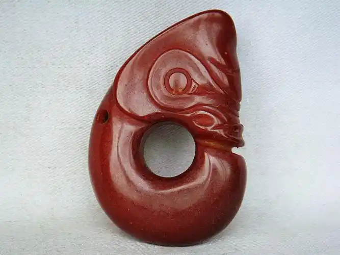 乡下收的老良渚玉器红玉龙7.3x4.8x1.7厘米