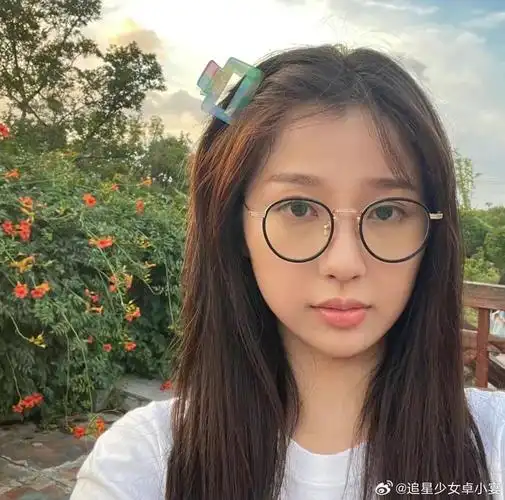 虞书欣|欣欣|素颜_新浪新闻