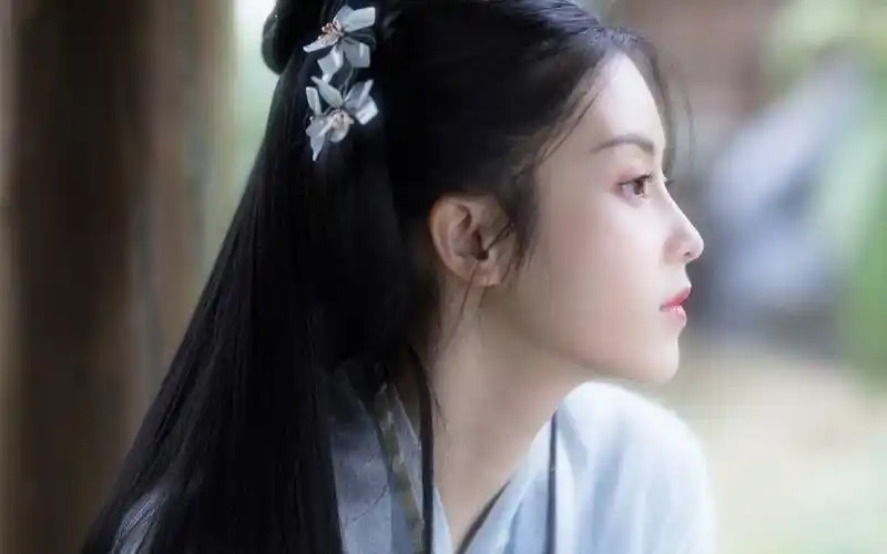 章乐韵唯美古风写真图片桌面壁纸