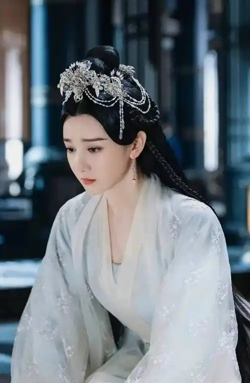 盘点国内女明星的古装白衣造型—一袭白裙 清丽脱俗 倾国倾城_整理_篇