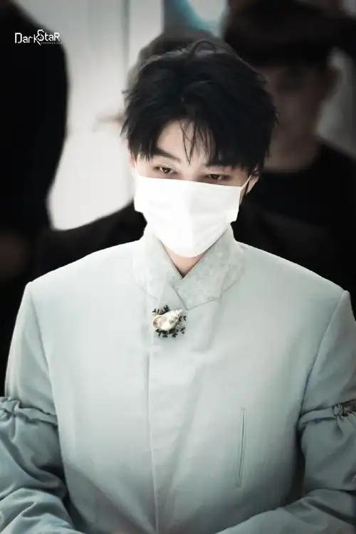 dark_star_王俊凯个人站