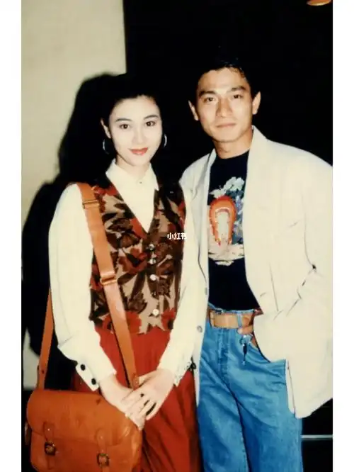 李嘉欣  #刘德华  1990年电影至尊计状元才宣传珍贵同框