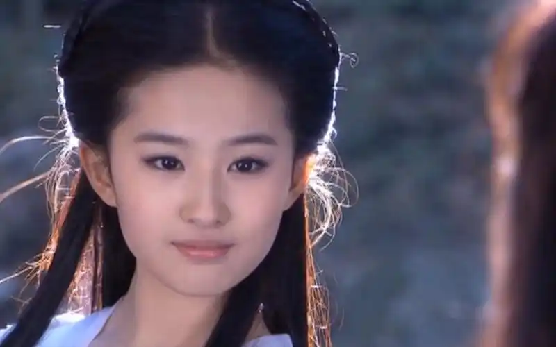 姑姑,我用全真剑,你用玉女剑,浪迹天涯～#刘亦菲 #小龙女 #鸳鸯(音乐)