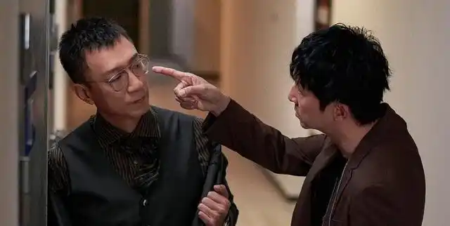 从大器晚成到略显浮夸孙红雷新剧的尴尬说明了演员该有神秘感