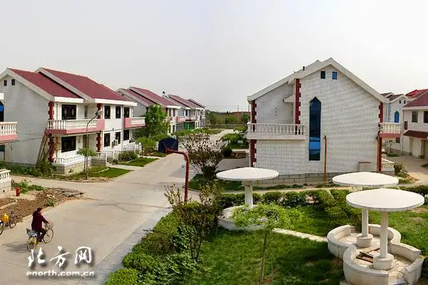 滨海新区中塘镇   根据自身镇域特色,2016年,中塘镇确定了打造实力