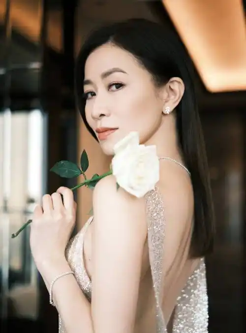 《燕云台》姐妹戏外重逢,唐嫣佘诗曼合影太养眼了!_合作_故事_观众