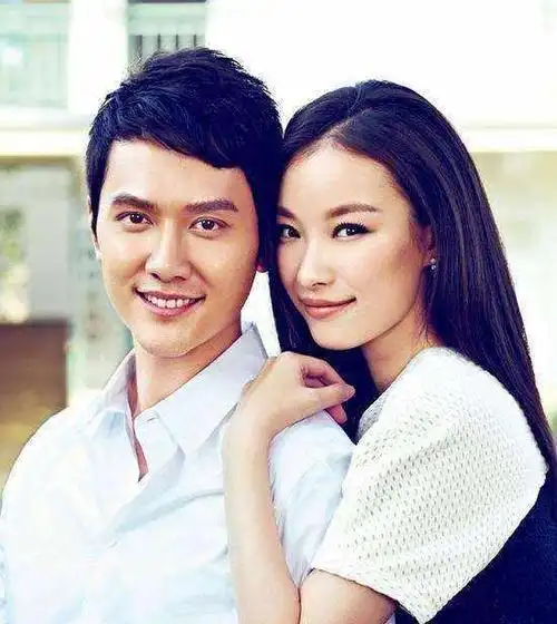 吴亦凡承认与赵丽颖在一起 - 上广常识网