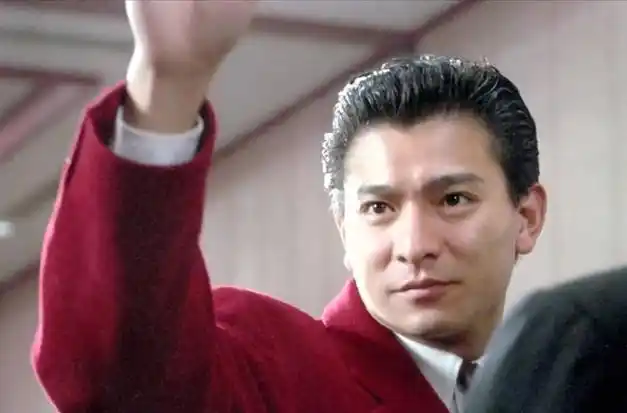 刘德华成名前,发哥一句"你算个什么东西",让华仔感激了40年