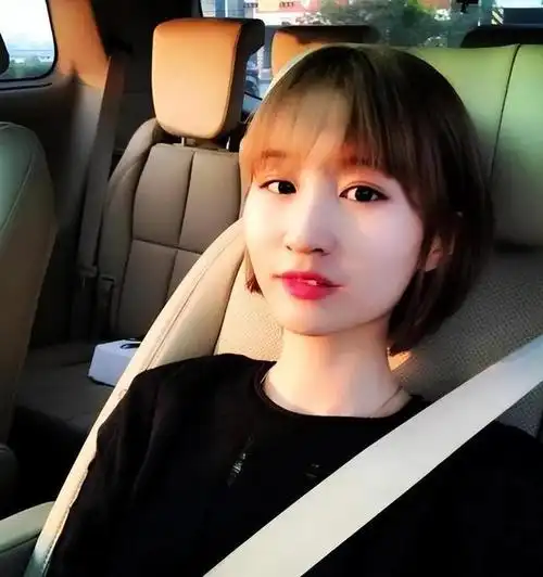 任嘉伦的媳妇聂欢:丈夫成名背后有辛酸,在家做全职太太也幸福