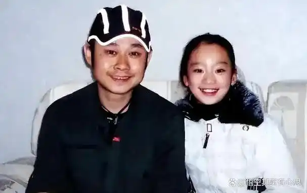 刀郎隐藏多年的二婚妻子竟然是我们熟悉的她也是一位歌手