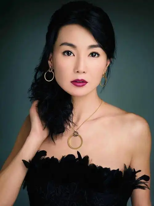 张曼玉个人资料张曼玉近照曝光显苍老